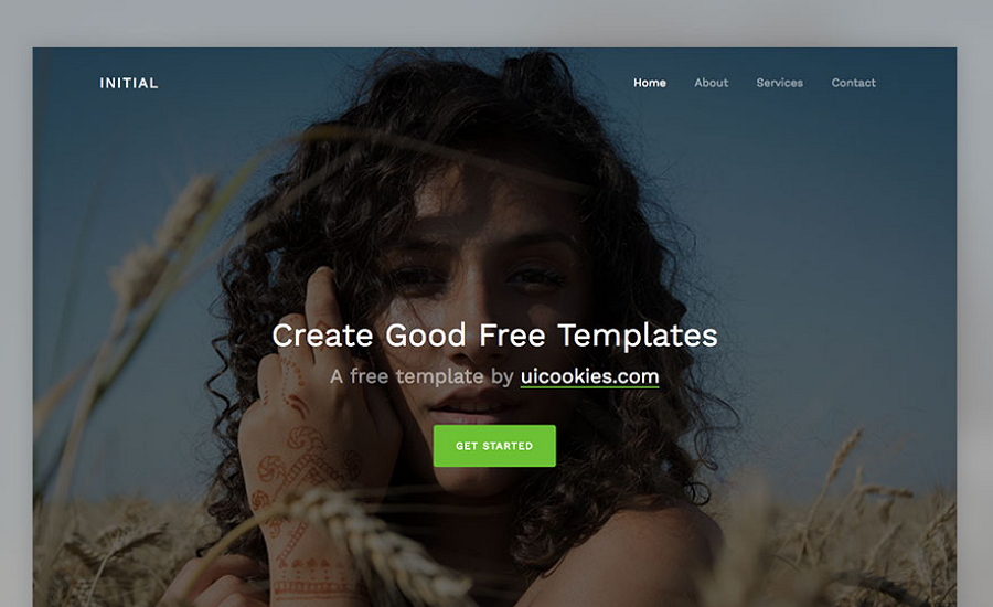 Initial - 为创意工作者提供的免费Bootstrap 4模板